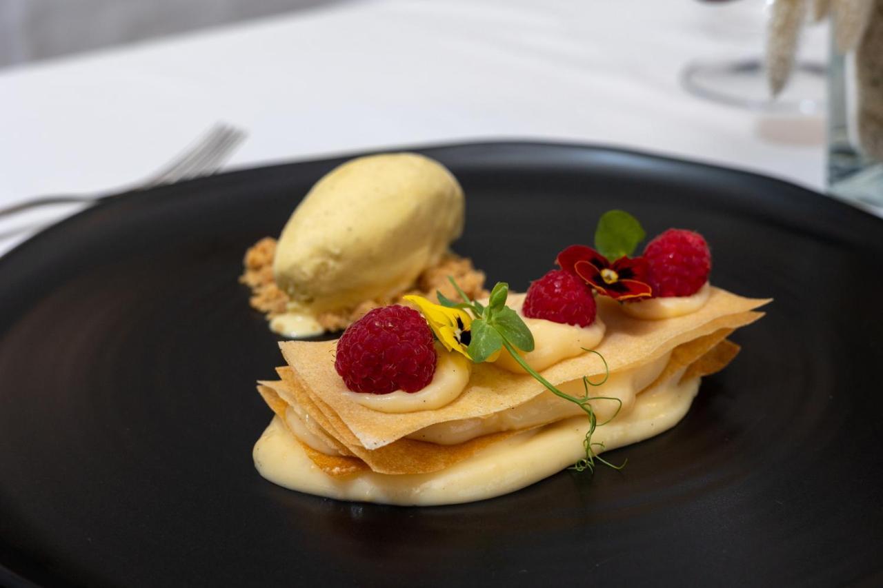 Solar Do Requeijo By Luna Hotels & Resorts Arcos de Valdevez Esterno foto A dessert