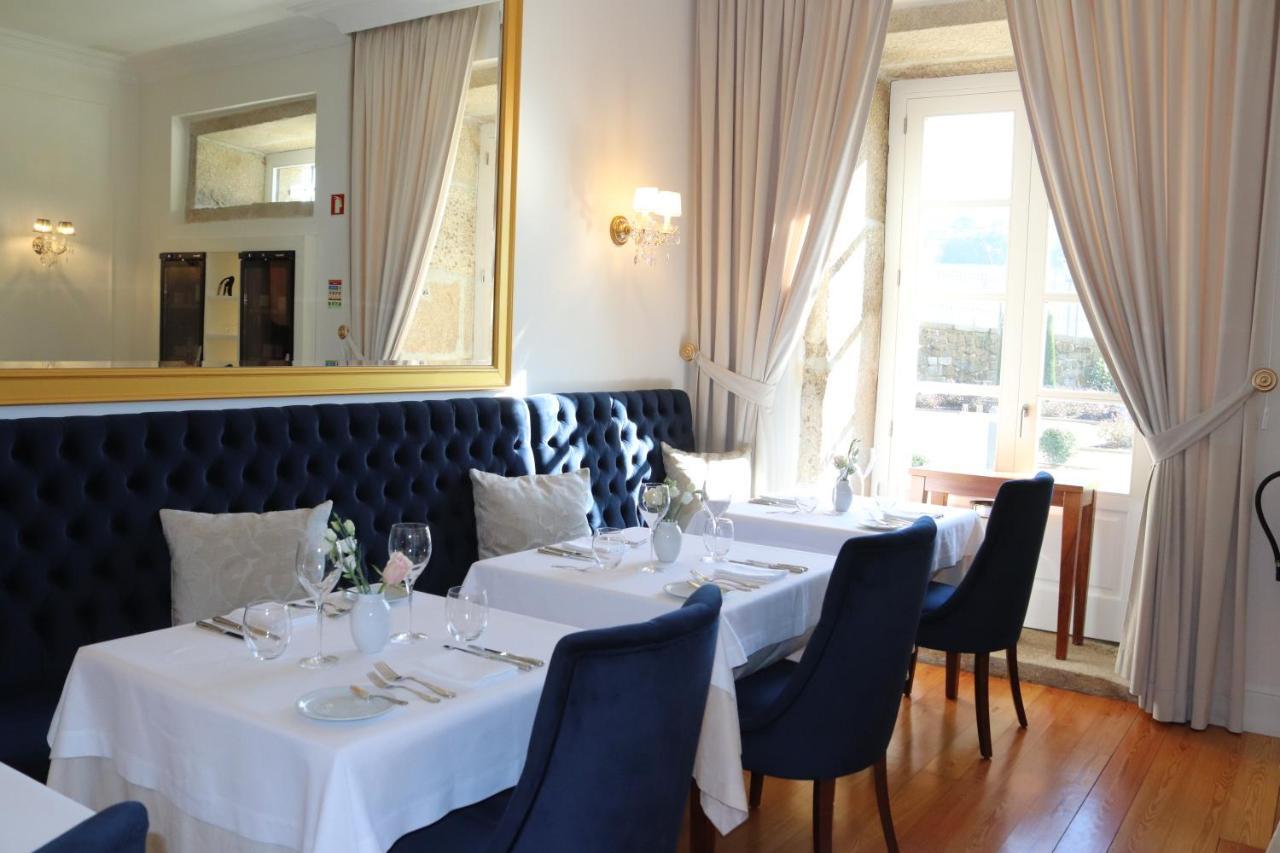 Solar Do Requeijo By Luna Hotels & Resorts Arcos de Valdevez Esterno foto The interior of the restaurant